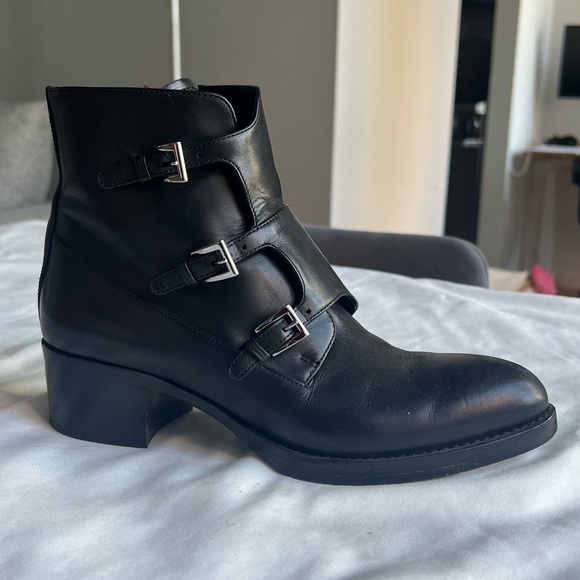 Prada black ankle boots, size 5.5 - Picture 4 of 11